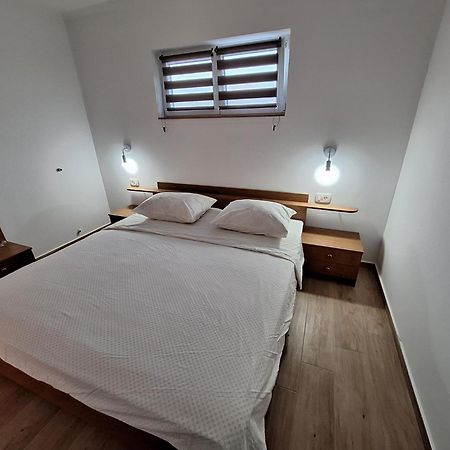 Gvacic House Apartment Supetarska Draga Exterior photo