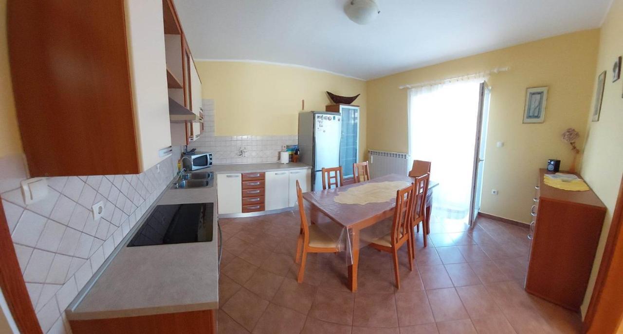 Gvacic House Apartment Supetarska Draga Exterior photo